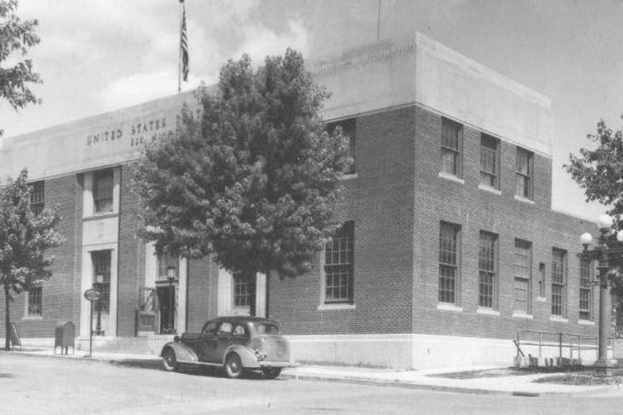 Image of the Ely Post Office